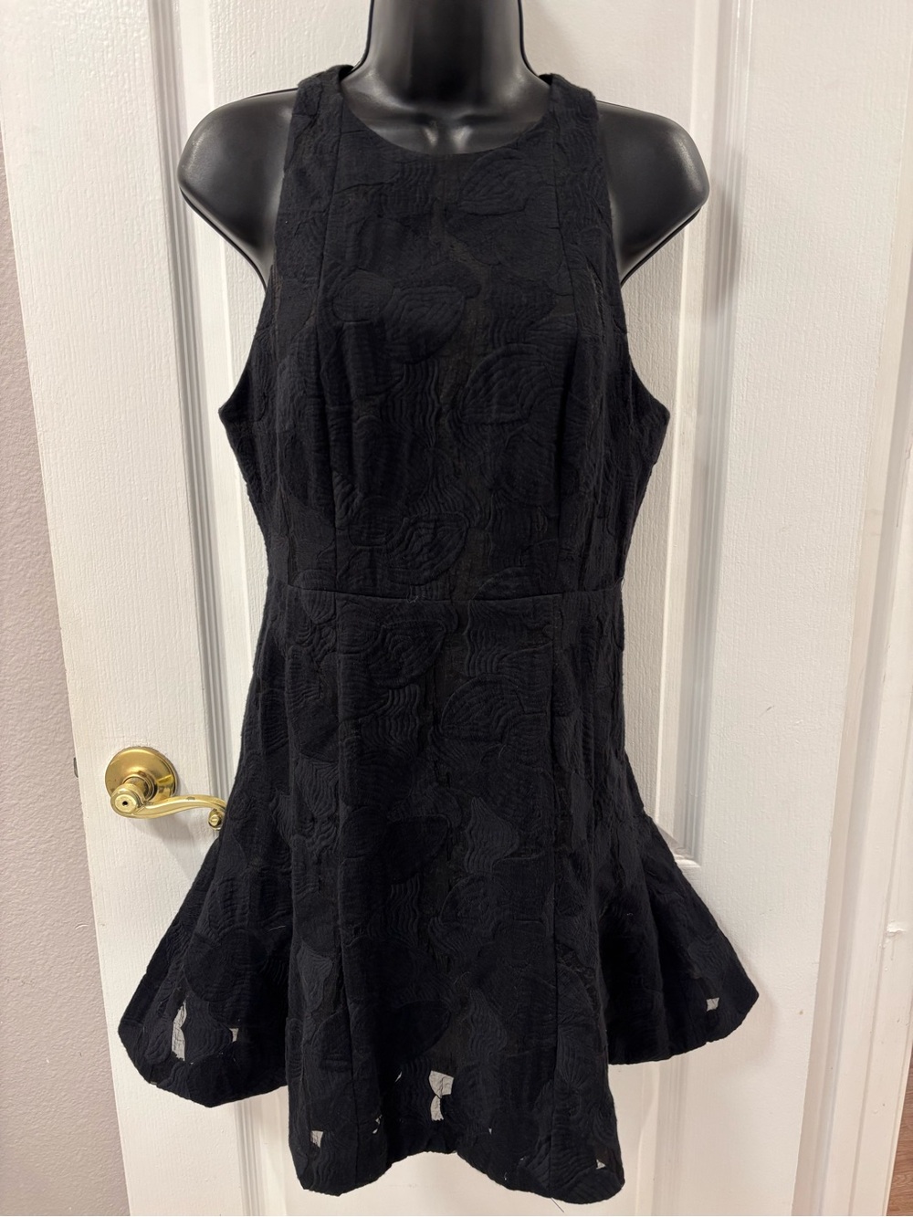 Halston Heritage Black Sleeveless Jacquard Fit & Flare Dress size 8